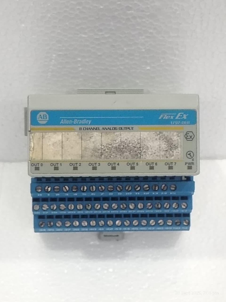 Sortie analogique 1797-OE8/A Flexlogix 1797-0E8 1797-TB3