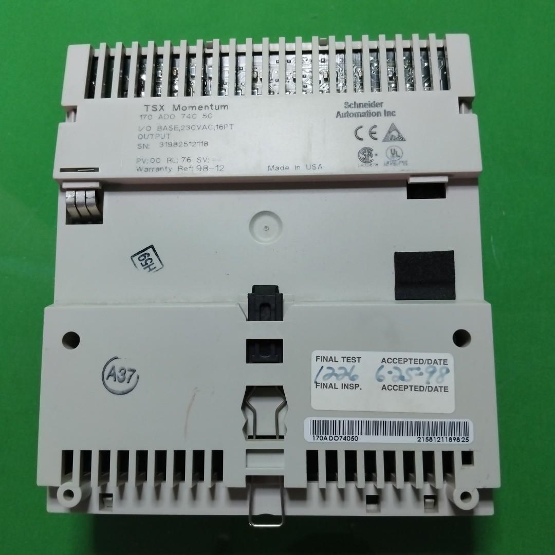 discrete output module Modicon Momentum - 16 O solid state