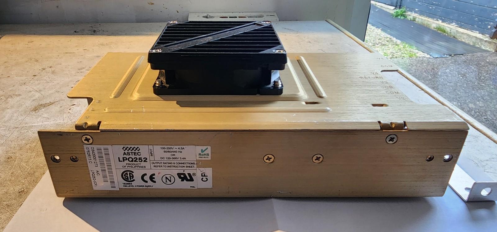 Alimentation LPQ252-CF