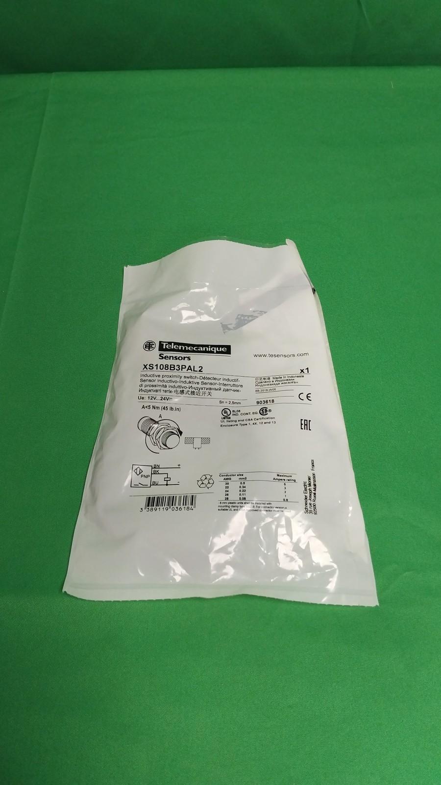 inductive sensor XS1 M8, L33mm, stainless, Sn2.5mm, 12..24VDC, cable 2m