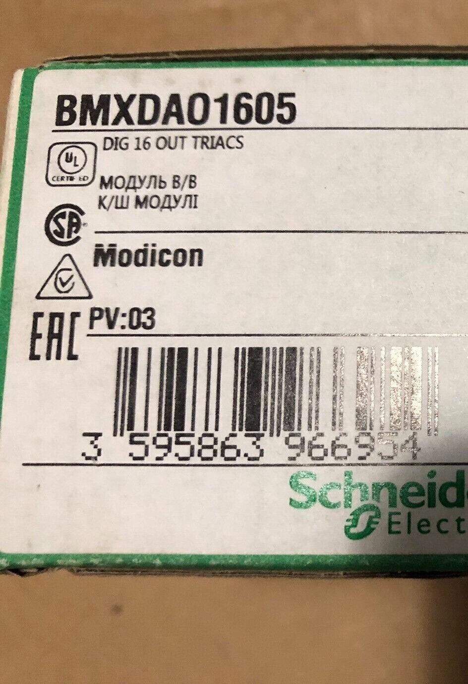 discrete output module, Modicon X80, 16 triac outputs, 100 to 240V AC