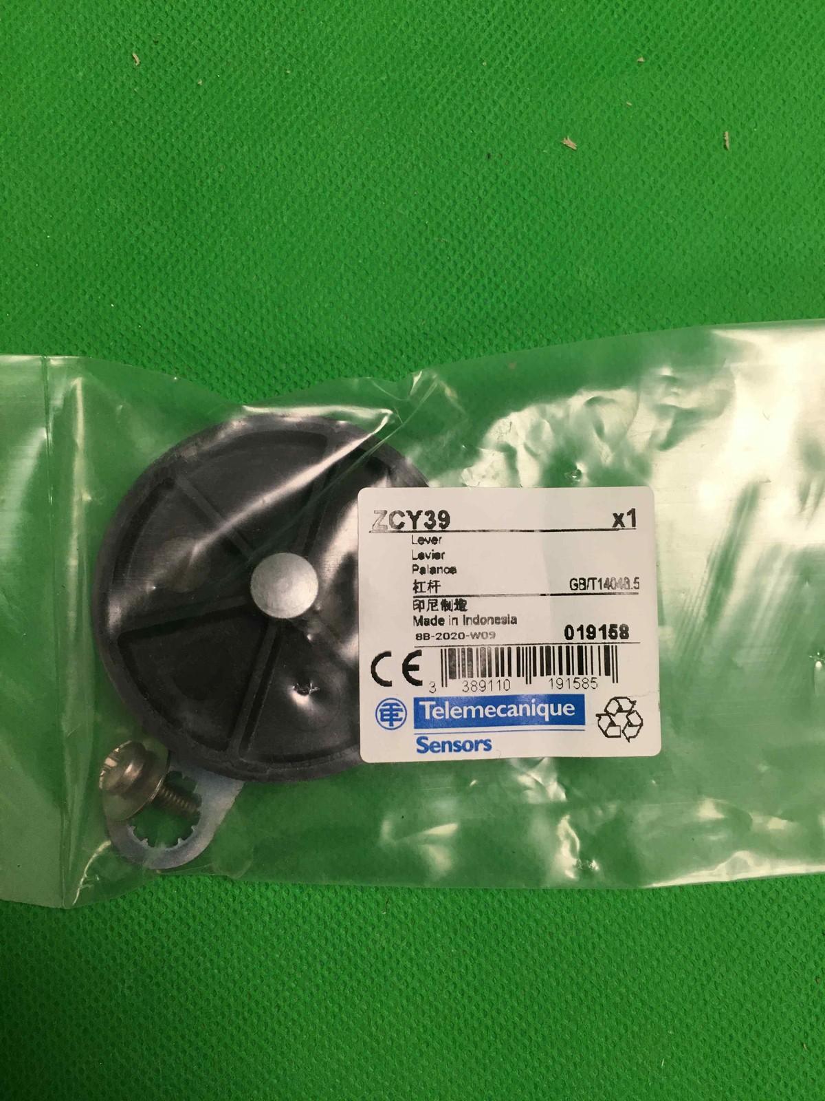 Limit switch lever, Limit switches XC Standard, ZCY, thermoplastic roller Ø 50 mm