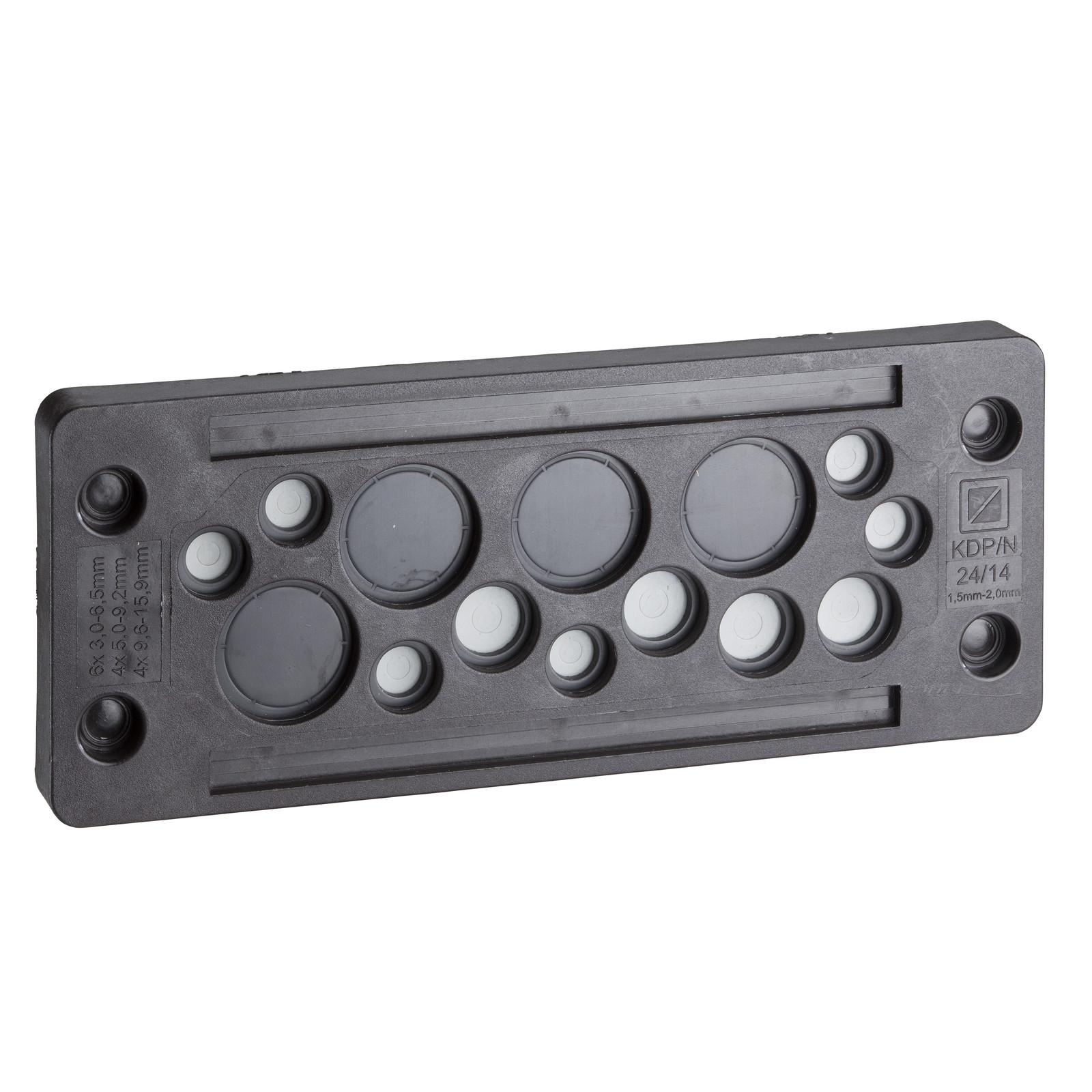Cable passage IP65 w/o connectors, 23 entries.