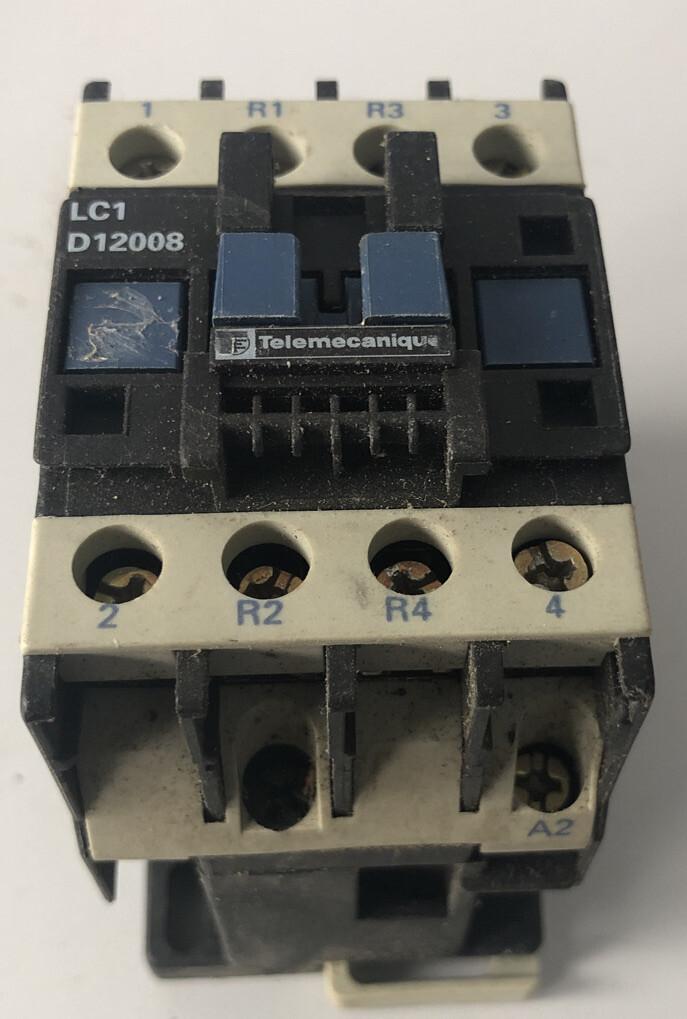 Schütz 4-polig LC1-D12008B7 24V/AC/50Hz 4P,LC1D12008B7 OVP