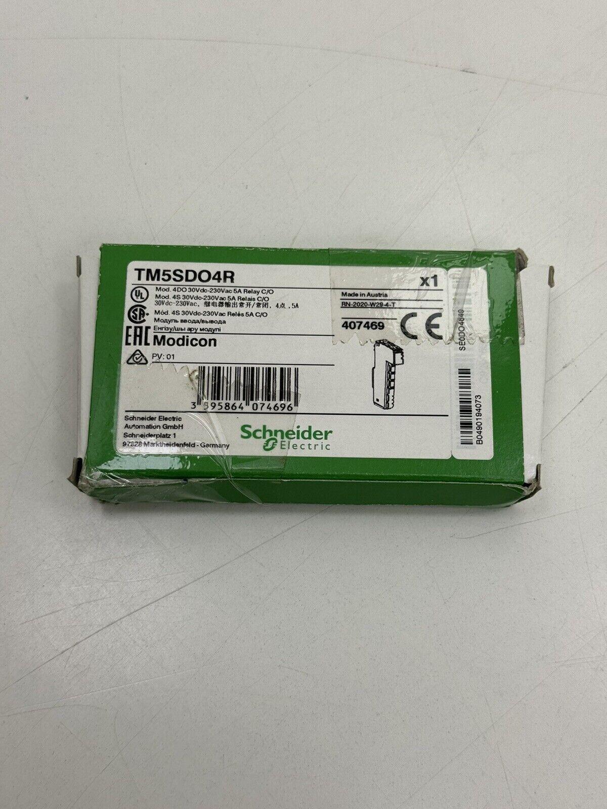 discrete output module, Modicon TM5, 4 DO, 30V DC, 230V AC, 5A, relay, 4 changeover