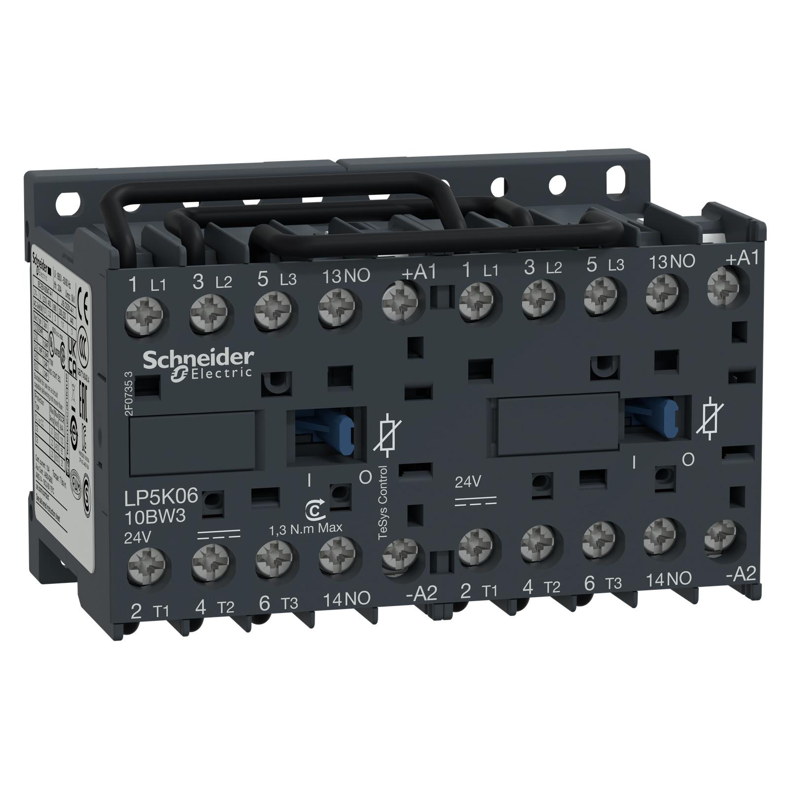 Reversing contactor, TeSys K, 3P, AC-3, lt or eq to 440V 6A, 1 NO, 24VDC coil