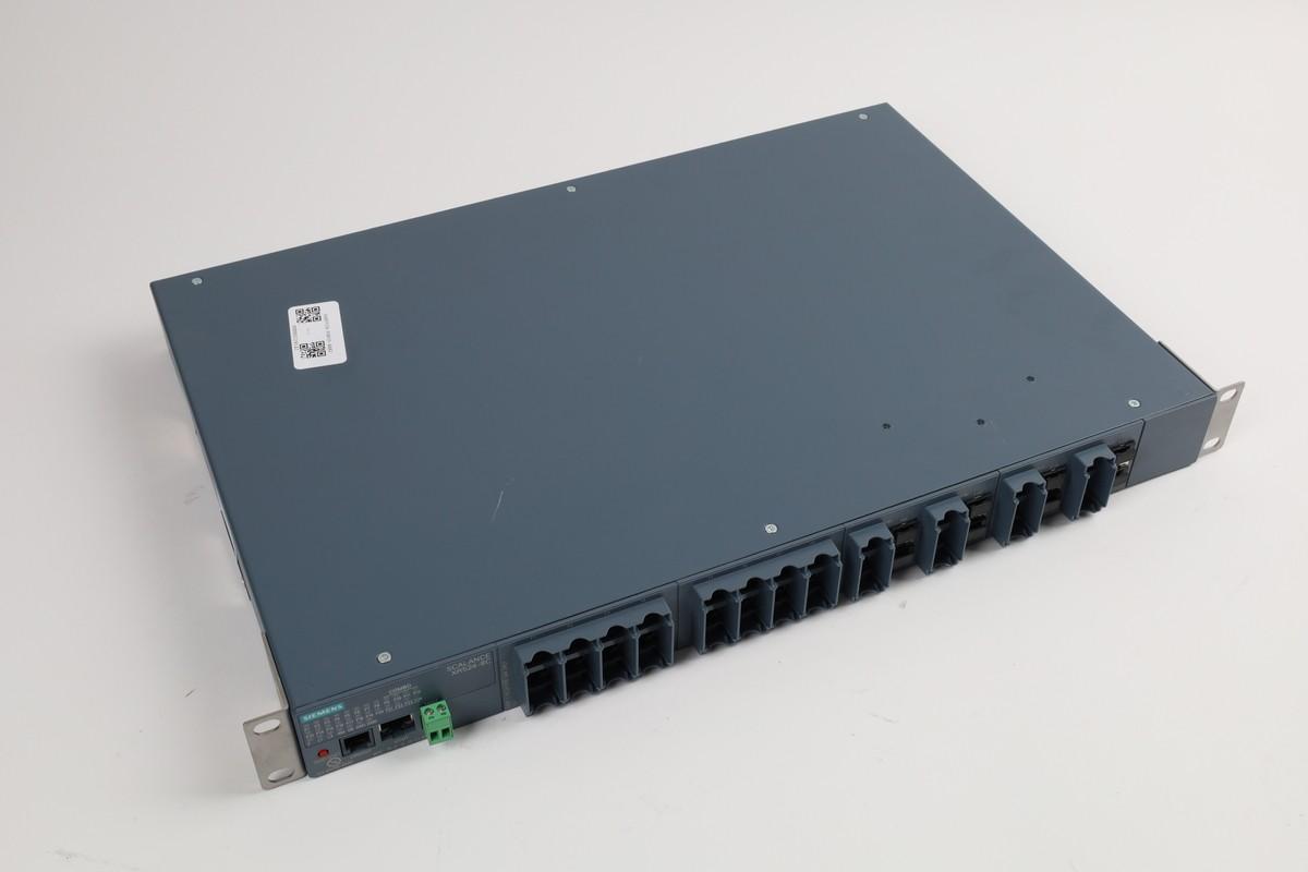 SCALANCE XR524-8C, 24XRJ45, 8XSFP-COMBO