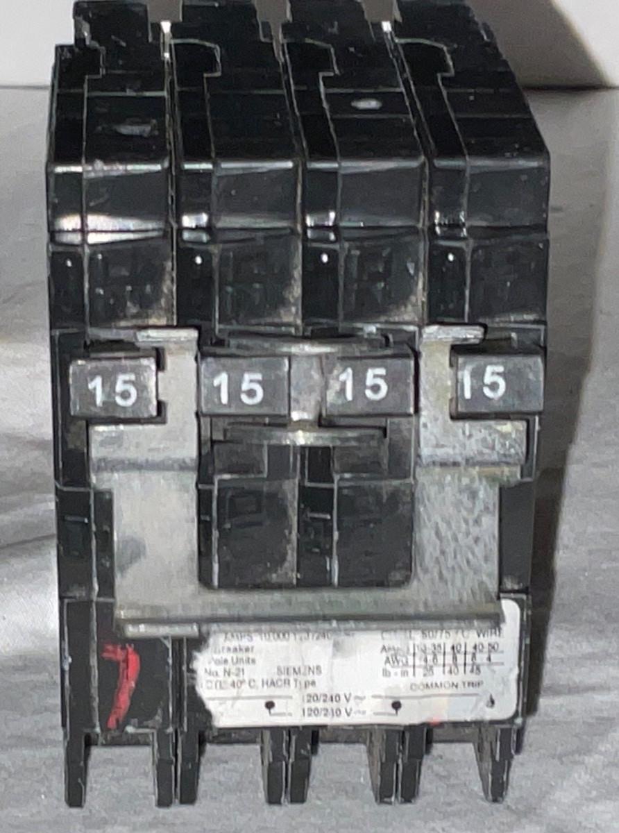 BREAKER (2)15A 2P 120/240V 10K QT