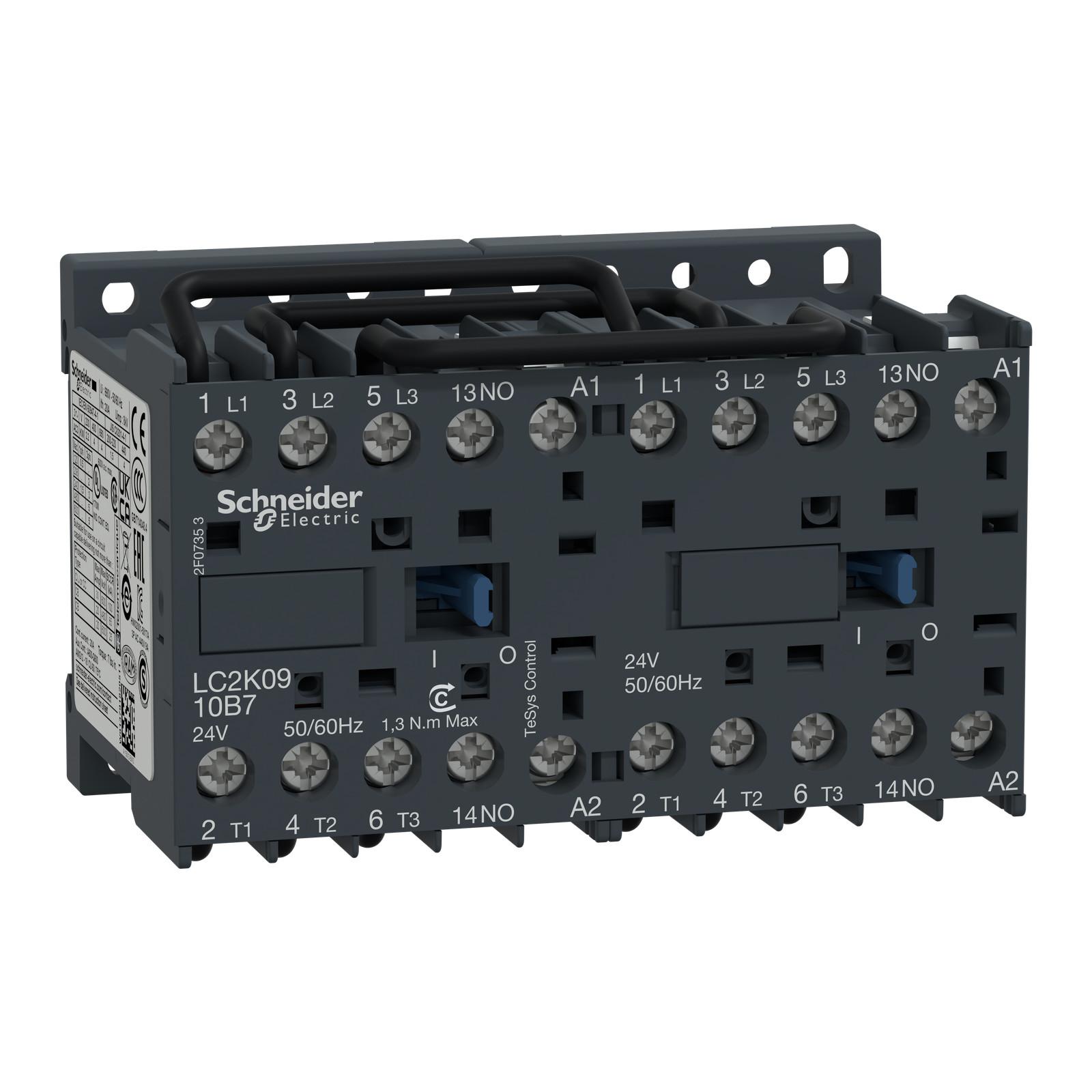 Reversing contactor, TeSys K, 3P, AC-3, lt or eq to 440V 9A, 1 NO, 230 to 240VAC coil