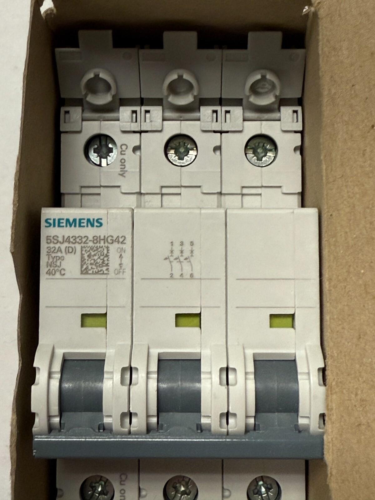 MCB 5SJ4 3P 480/277 32A 10K D-TRIP