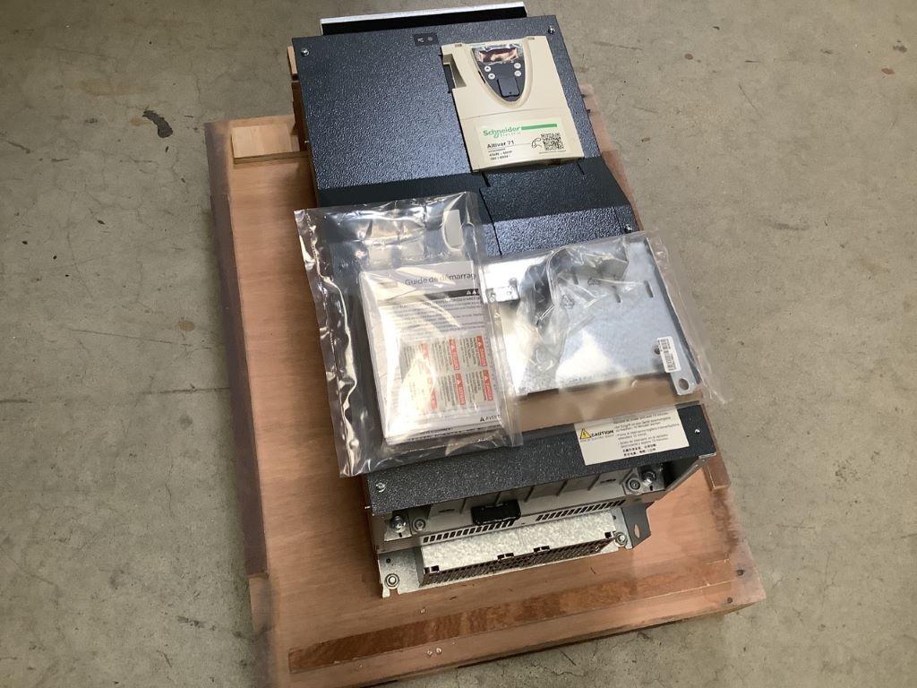 ATV71HD45N4S337 ALTIVAR ATV71 VARIABLE SPEED DRIVE ATV71 45