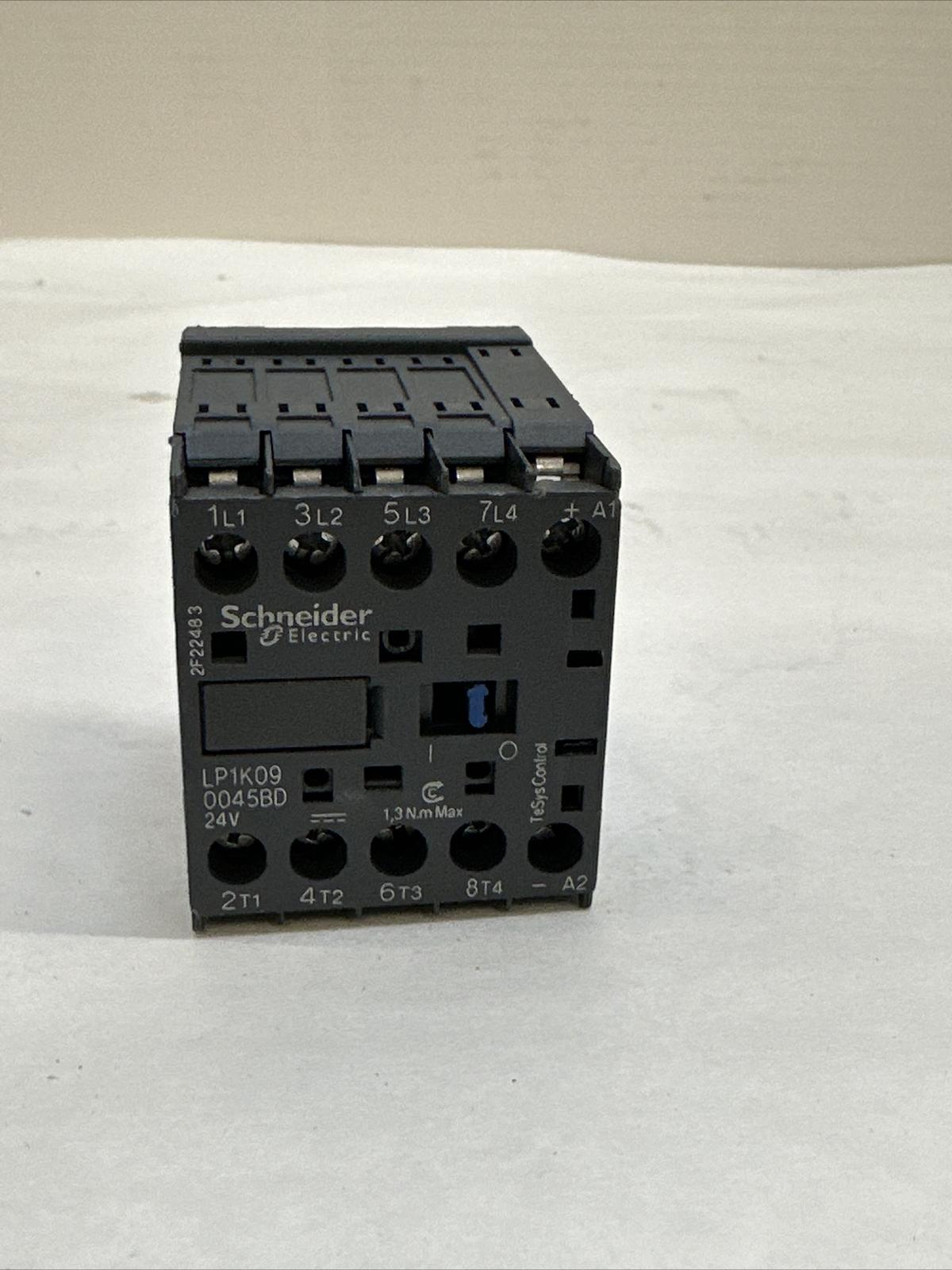 Contactor, TeSys K, 4P, 4 NO, ,AC-1, lt or eq to 440V, 20A, 24VDC coil