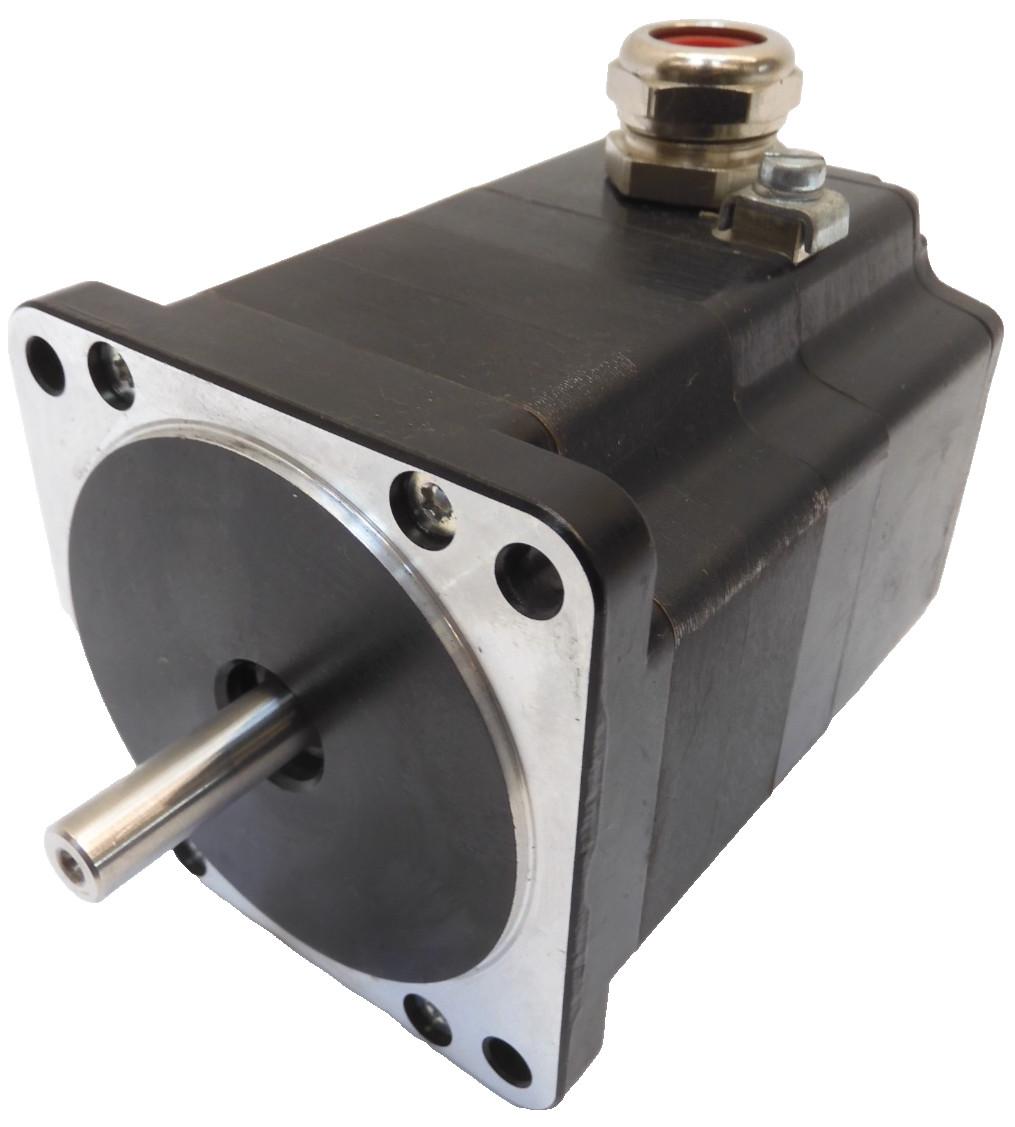 3-phase stepper motor - 2.26Nm - shaft Ø 9.5mm - L=68 mm - w/o brake - term box
