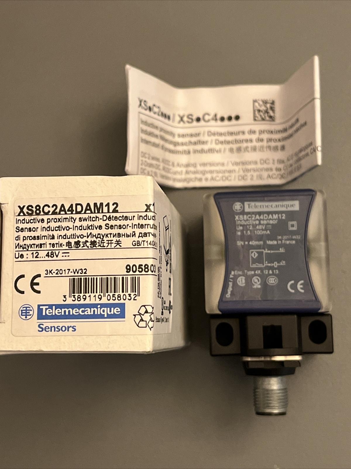 Inductive proximity sensors XS, inductive sensor XS8 40x40x70, PBT, Sn40 mm, 12...48 VDC, M12