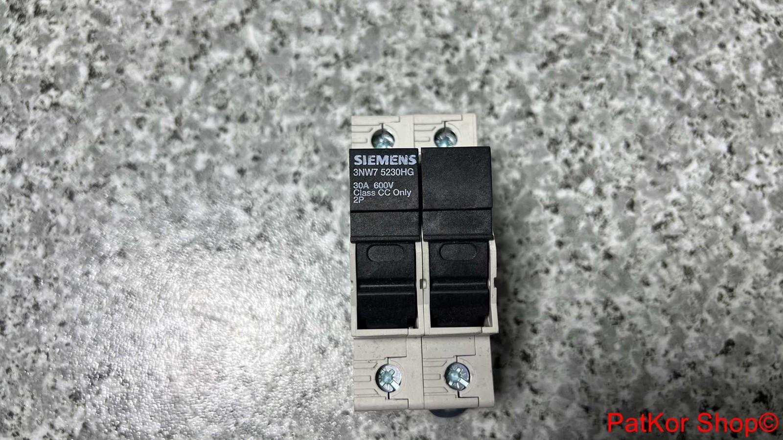 FUSE HOLDER, 2-P, 32A, 600V, CLASS CC FUSE