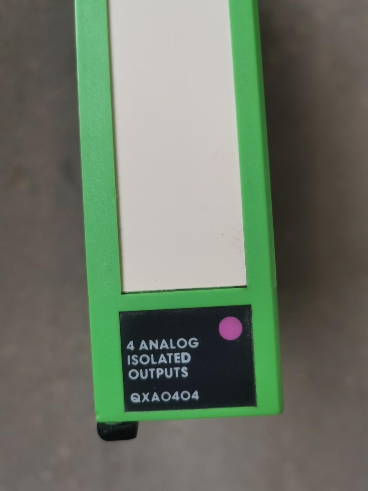 QXA0404 voies