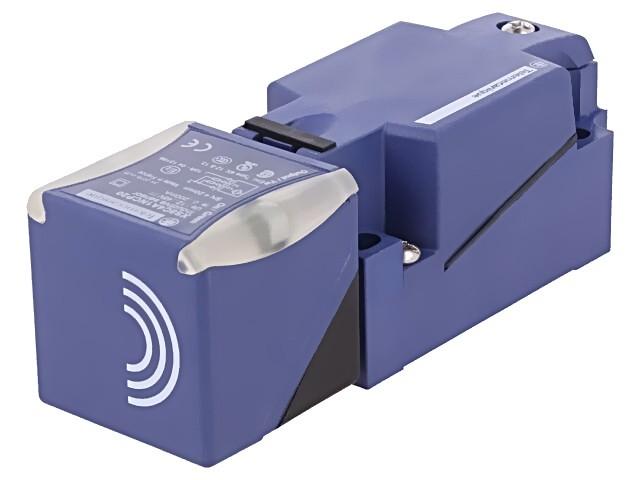 Inductive proximity sensors XS, inductive sensor XS8 40x40x117, PBT, Sn20 mm, 12...48 VDC, terminals