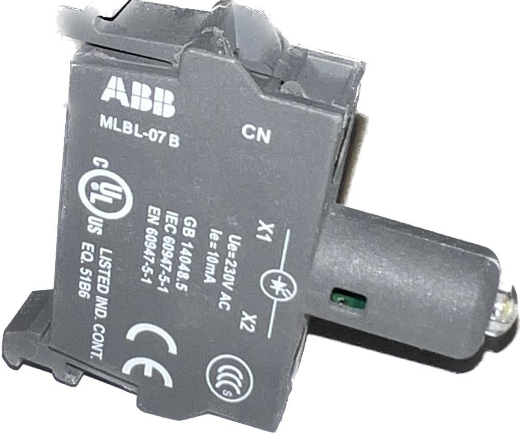 LBLK LED BSMNT 230V AC WHT