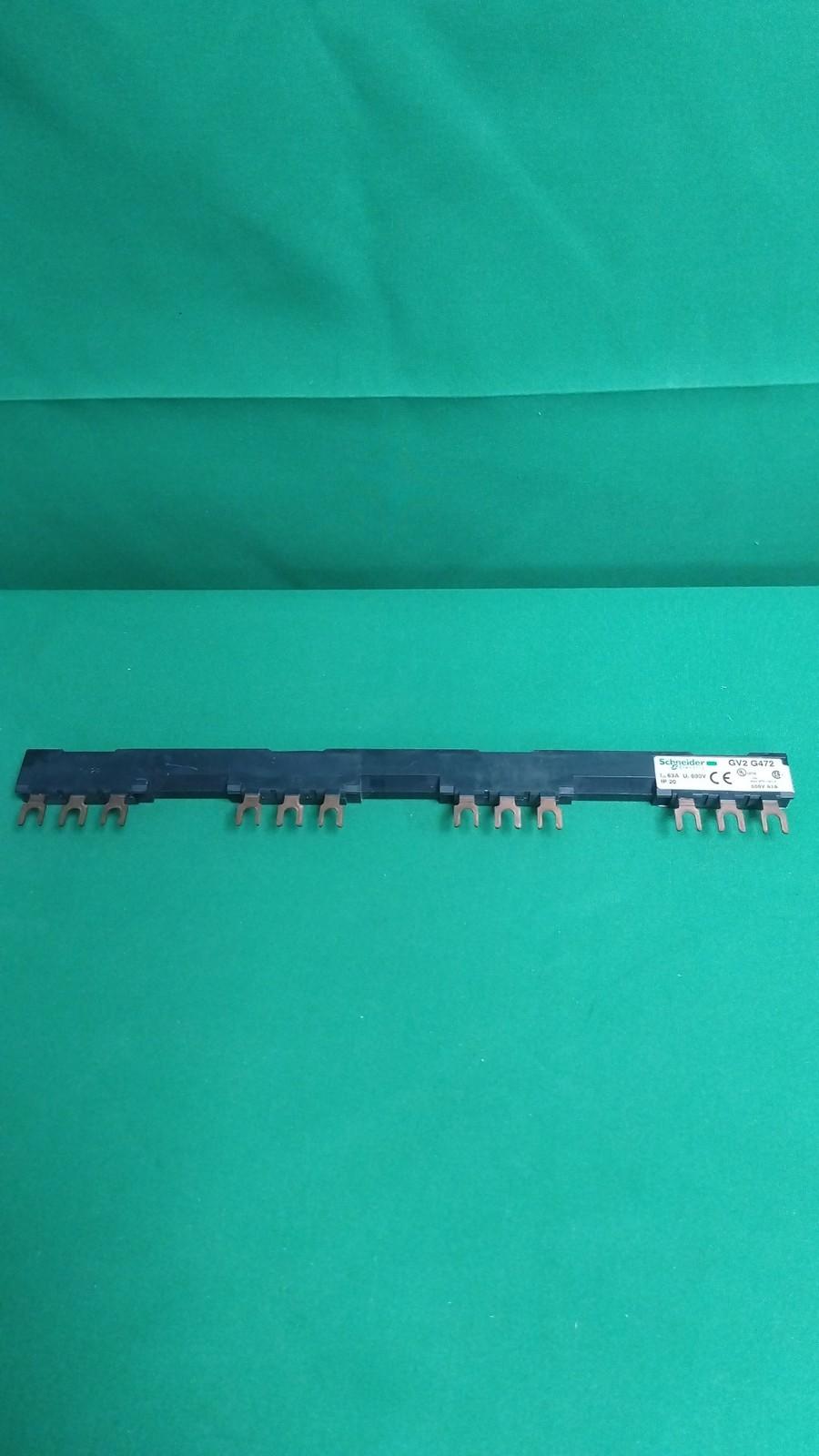 Linergy FT - Comb busbar - 63 A - 4 tap-offs - 72 mm pitch