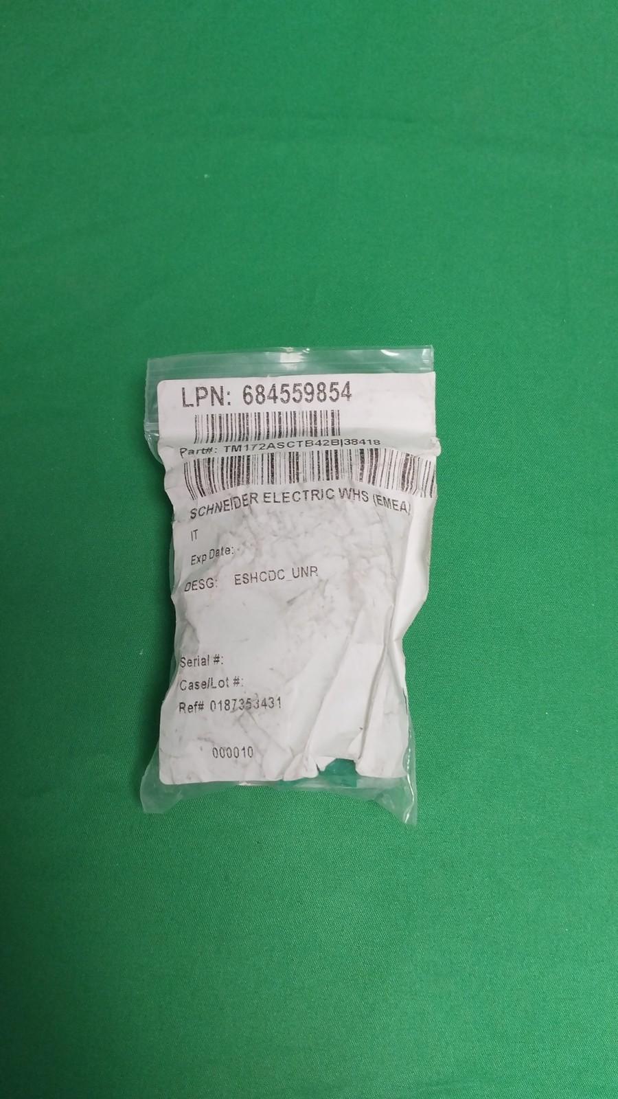 terminal block, Modicon M172, performance, 42 IO, screw