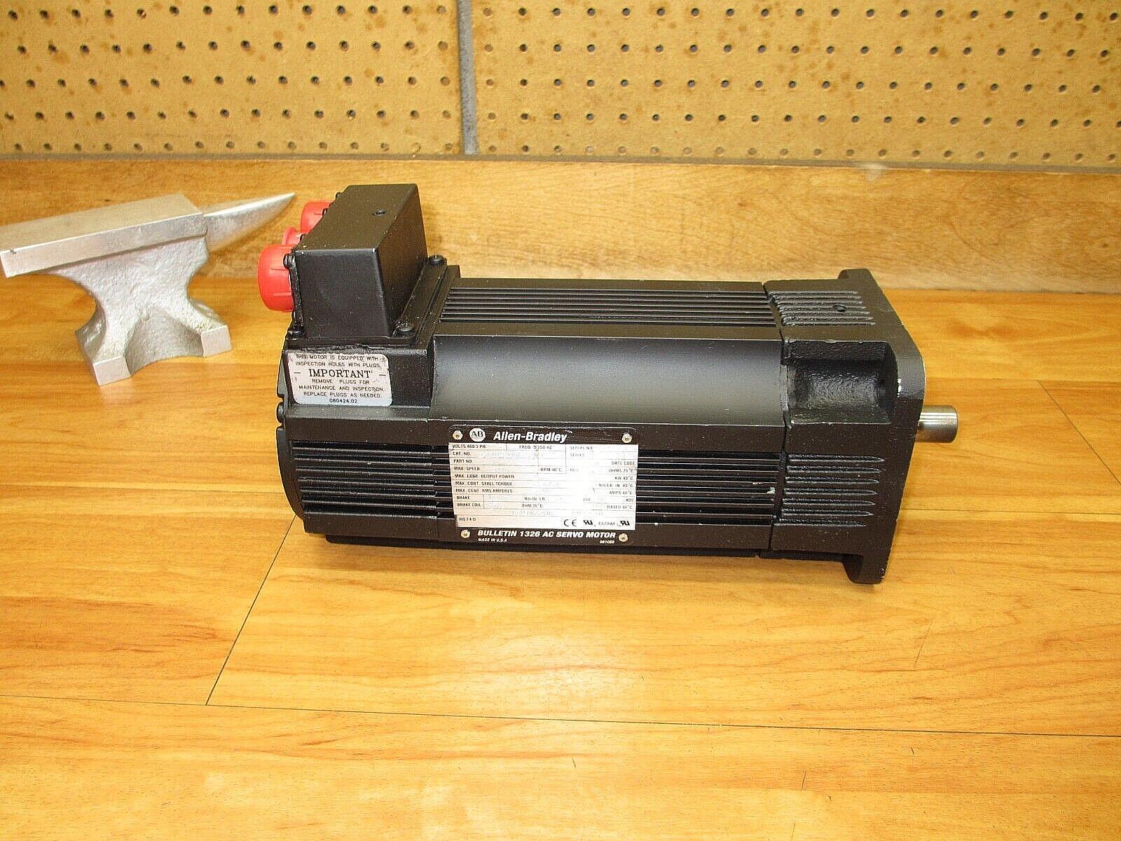 1326AB-B410G-S2K4L Servo Motor