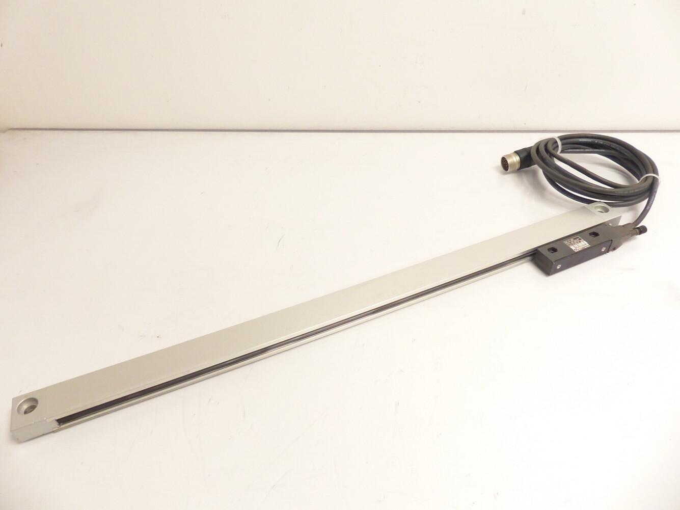 AE LC 481 ID No. 361 330-01 Reading Head SN: 12052111 with Length Scale
