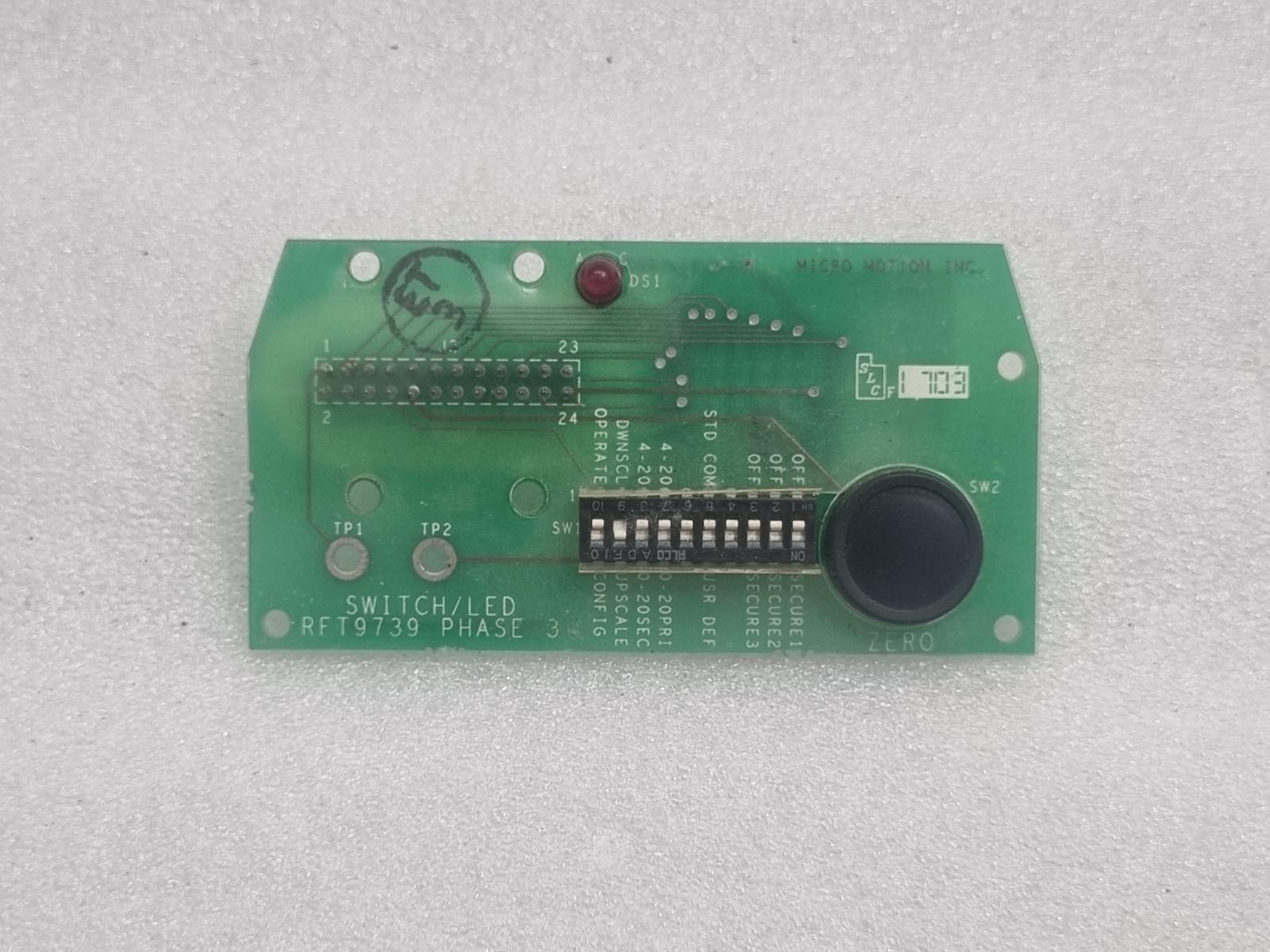 Inclus RFT9739 Interrupteur LED Phase MB3002122 Rev E,
