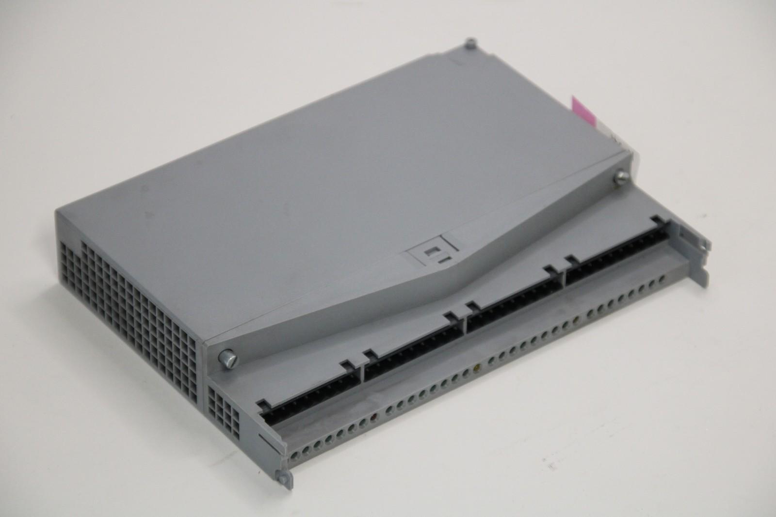 UBA 32/2A C) 31409245-713-064 Digital Output