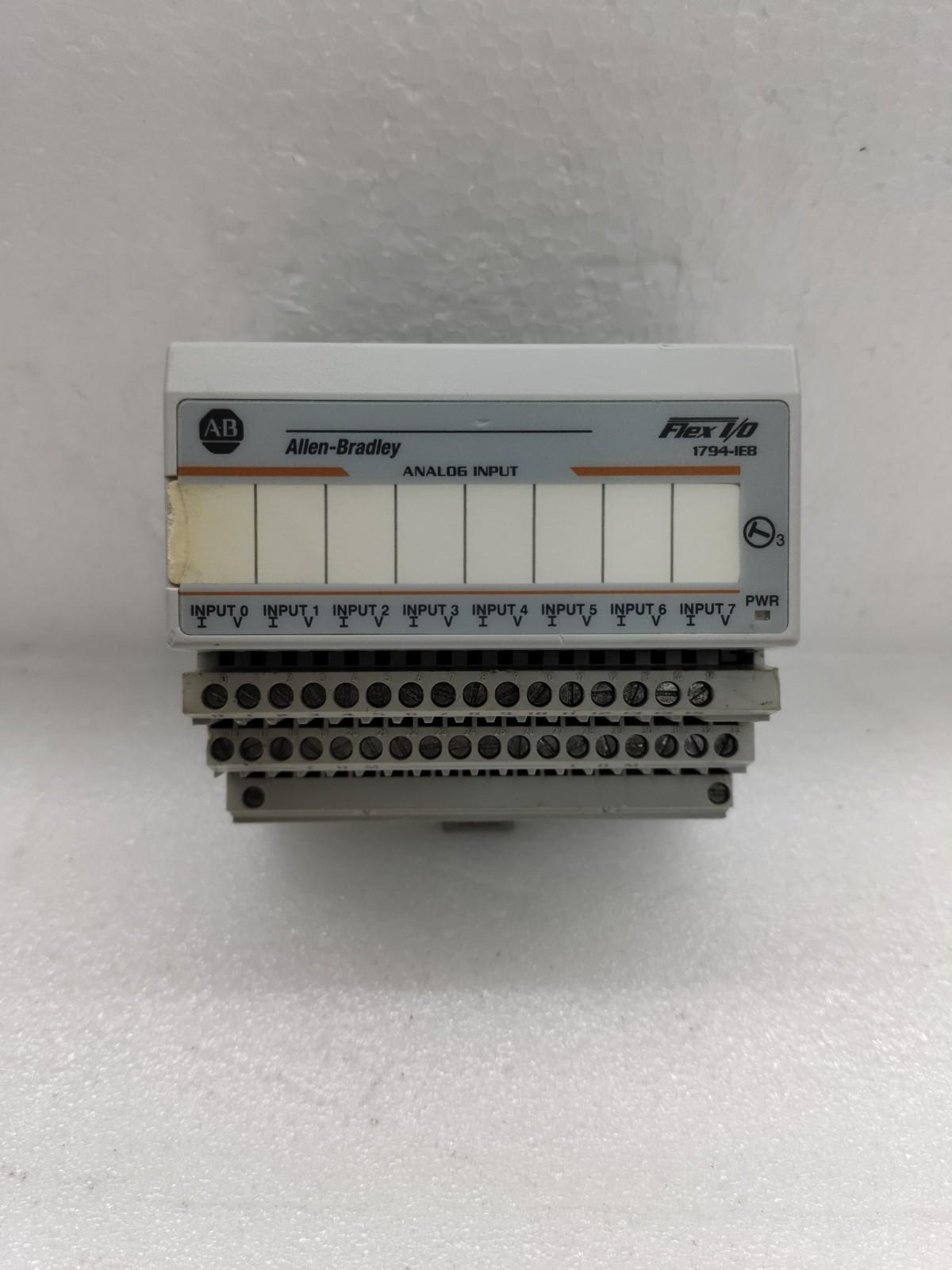 Module d'entrée analogique Bradley 1794-IE8 Flex I/O