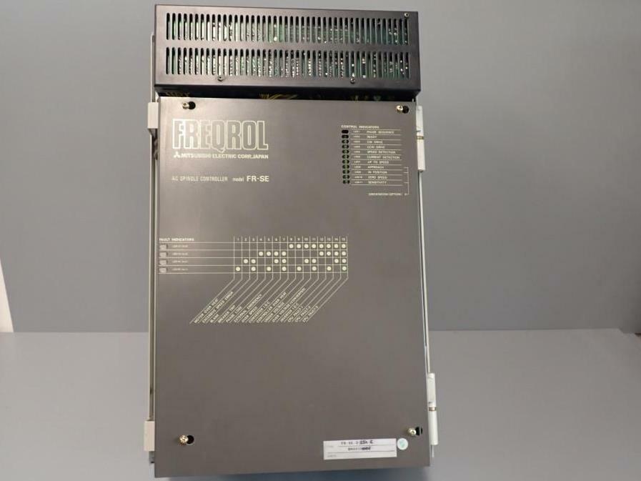 FRSE255KC FR-SE-2-5.5K-C FREQROL Variateur 5.5kW