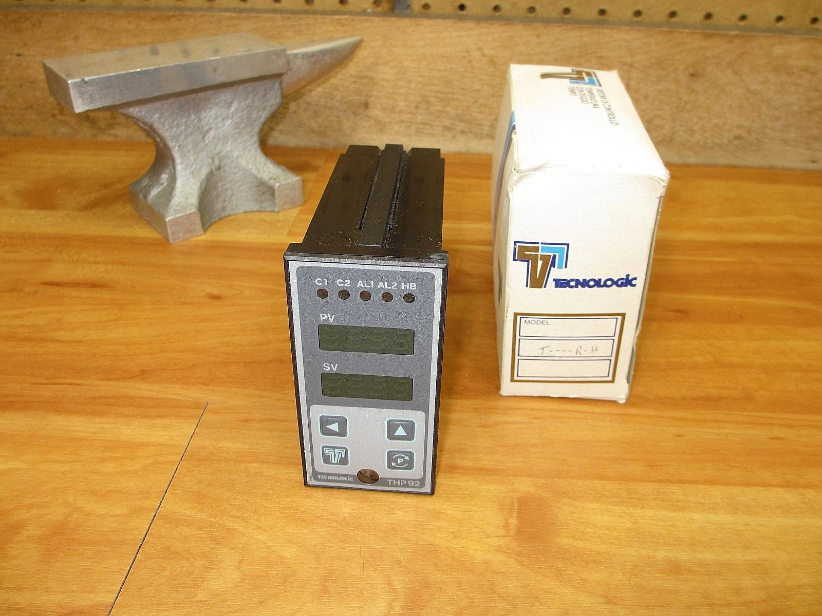 THP92 Digital Temperature Controller