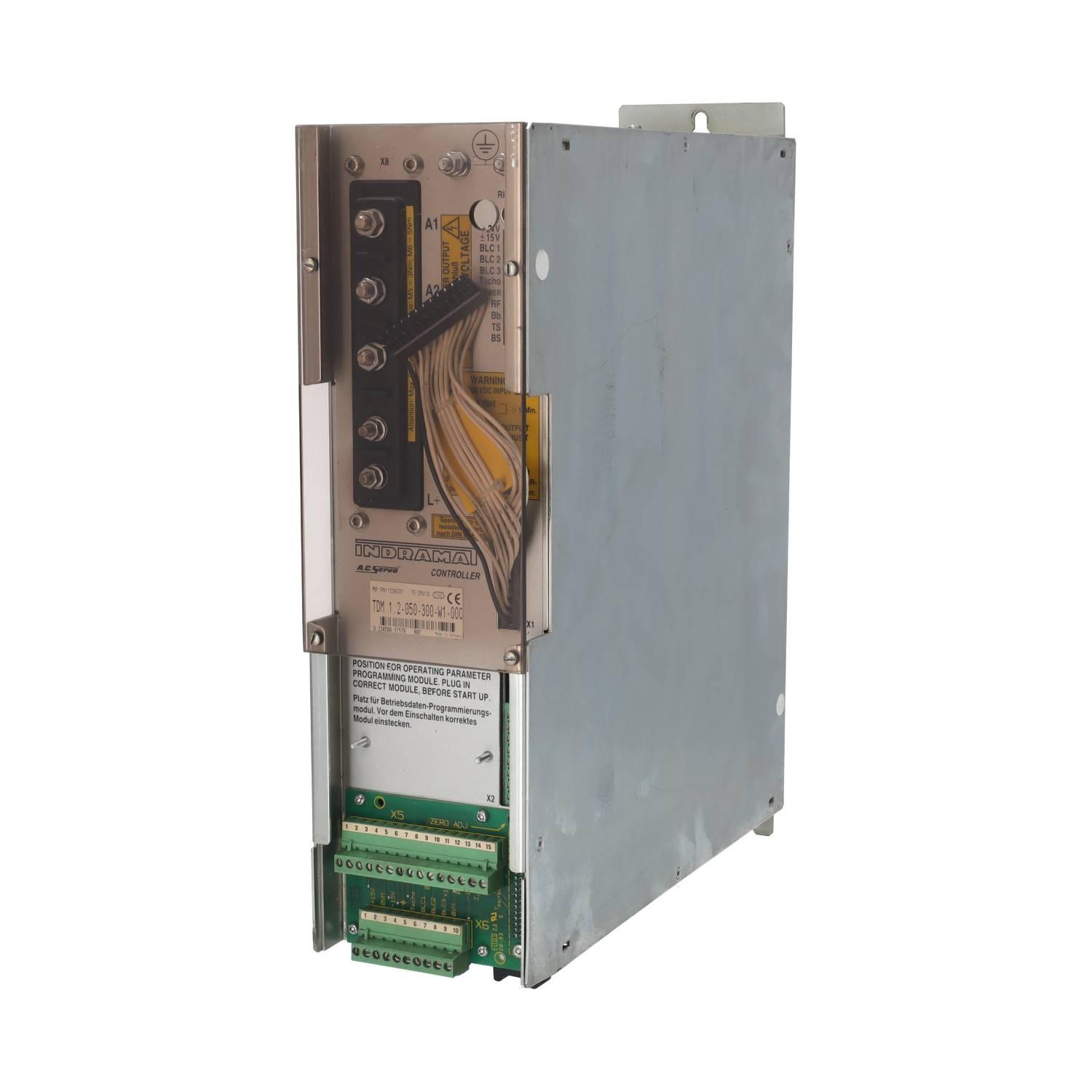 Module D'Amplificateur INDRAMAT REXROTH TDM 1.2-50-300-W1-000 R911236233)