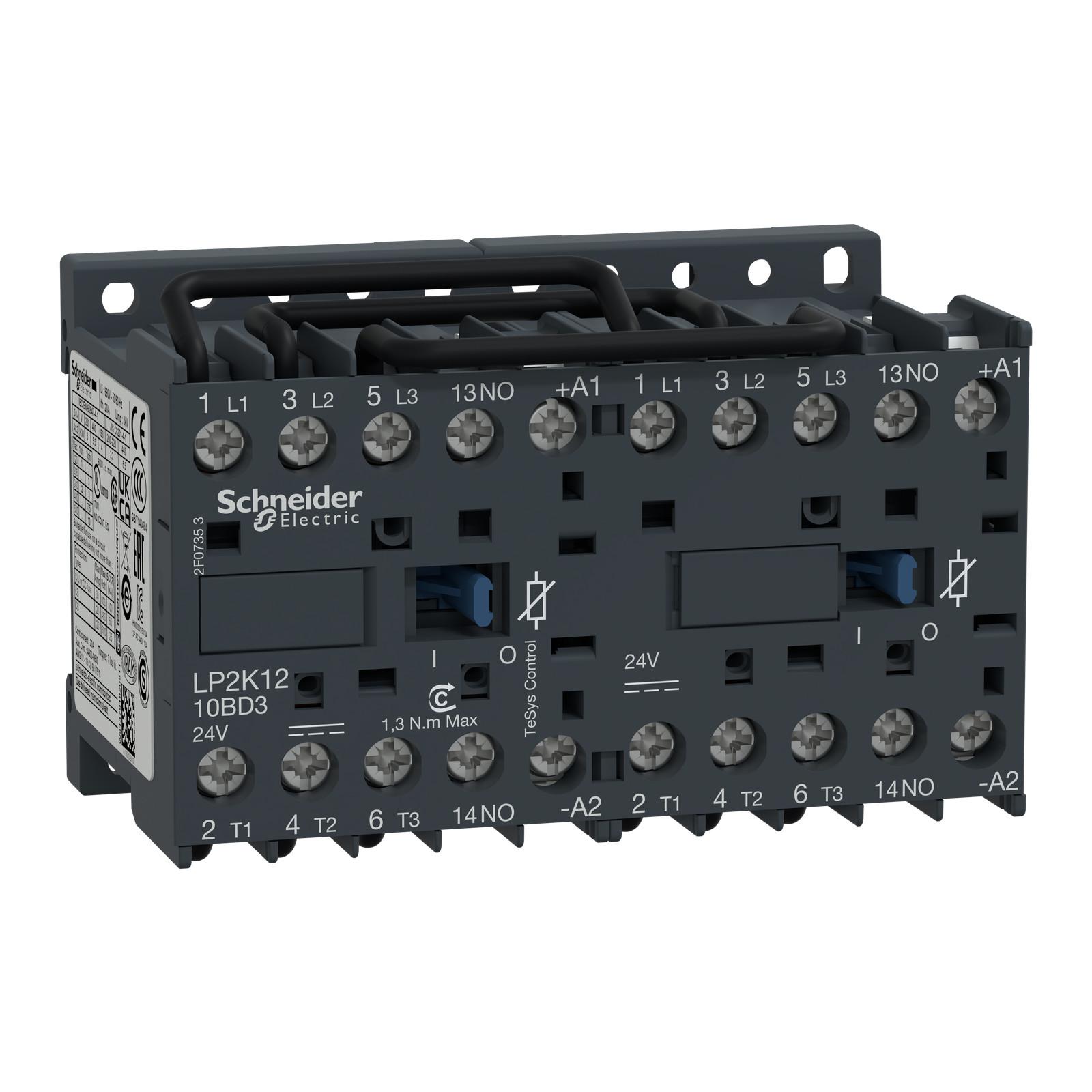 Reversing contactor, TeSys K, 3P, AC-3, lt or eq to 440V 12 A, 1 NO, 24VDC coil