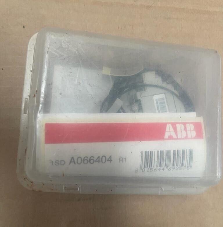 UVR-C XT2-XT4 W 60 Vac/dc