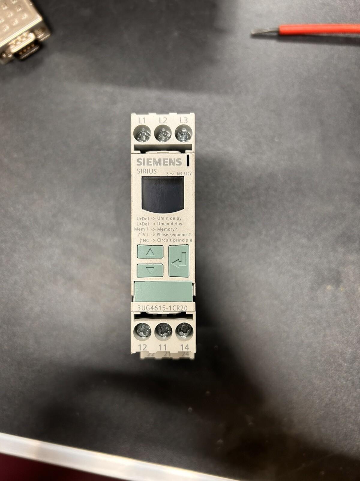 VOLTAGE MONITORING RELAY
