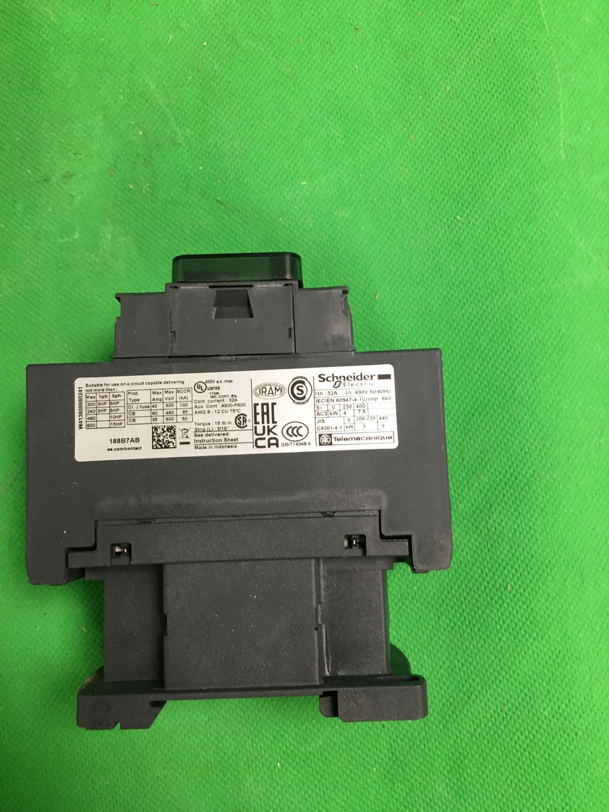 IEC contactor, TeSys Deca, nonreversing, 32A resistive, 4 pole, 2 NO and 2 NC, 24VAC 50/60Hz coil, open style