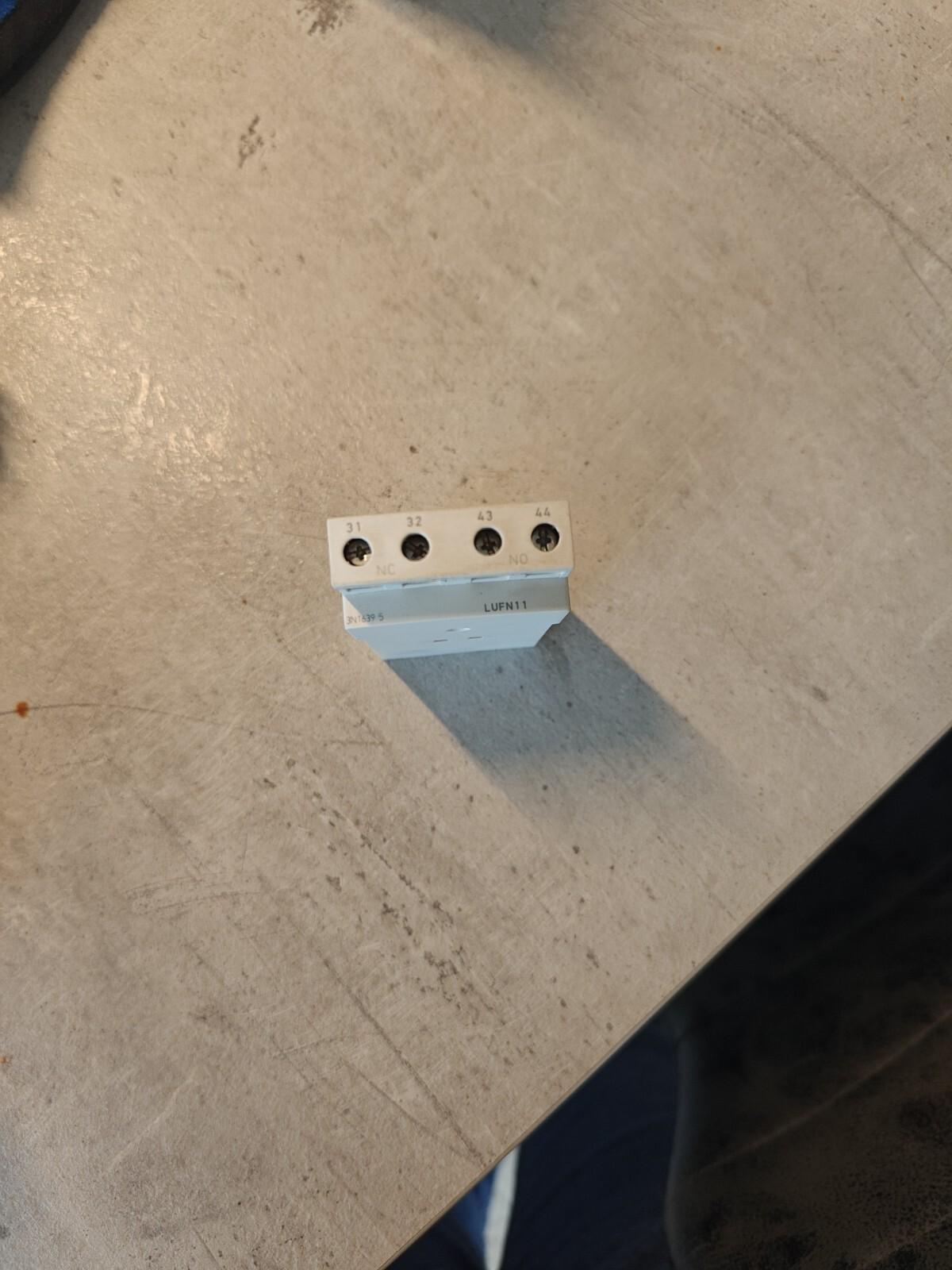 Auxiliary contact module, TeSys Ultra1 NO and 1 NC