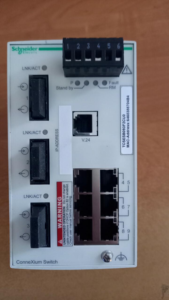 switch, Modicon Networking, basic managed switch, 6 ports for copper, 3 ports for fiber optic multimode
