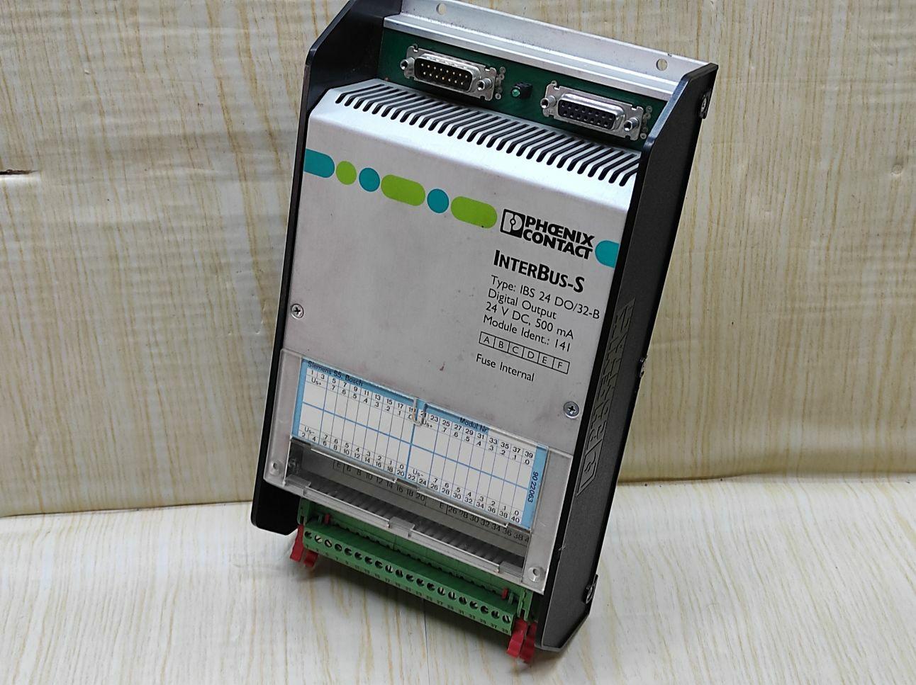 INTERBUS-S IBS 24 DO/32-B Digital Output Module 24V DC