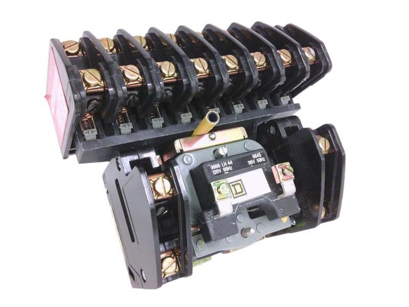 Contactor, Type L, multipole lighting, electrically held, 30A, 10 pole, 600V, 110/120VAC 50/60Hz coil, open style