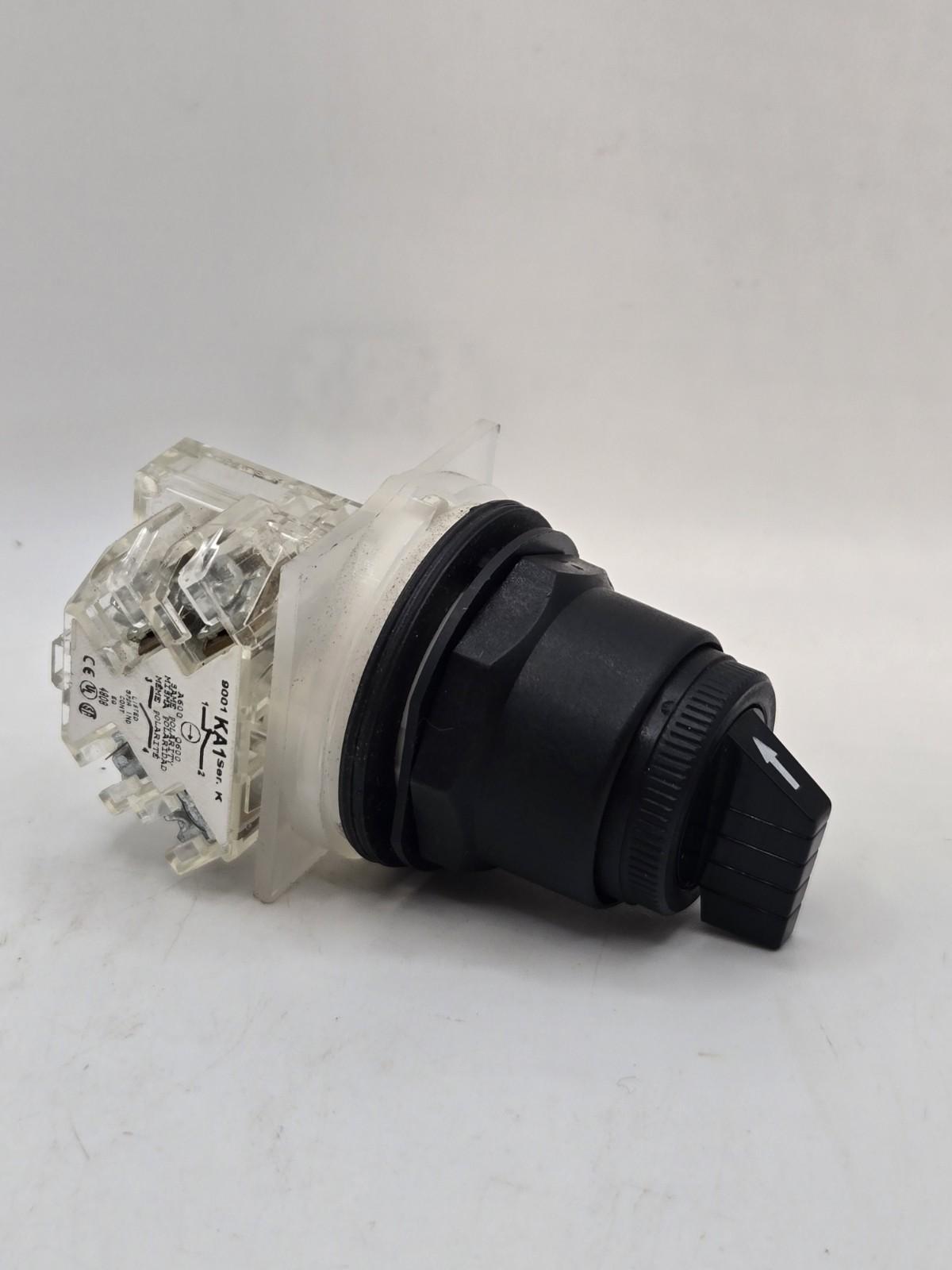 Selector switch, Harmony 9001SK, plastic, standard handle, black, 30mm, 3 positions, stay put, 1 C/O