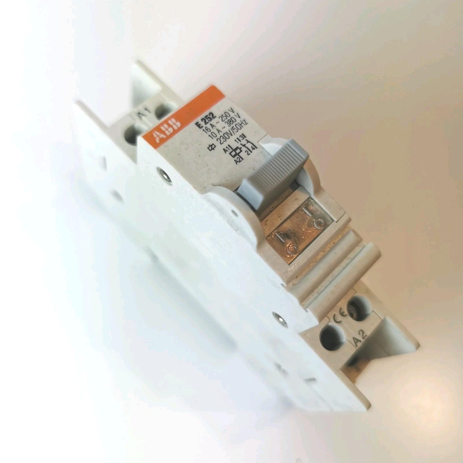 E252-230 surge switch relay 16A 252 230V