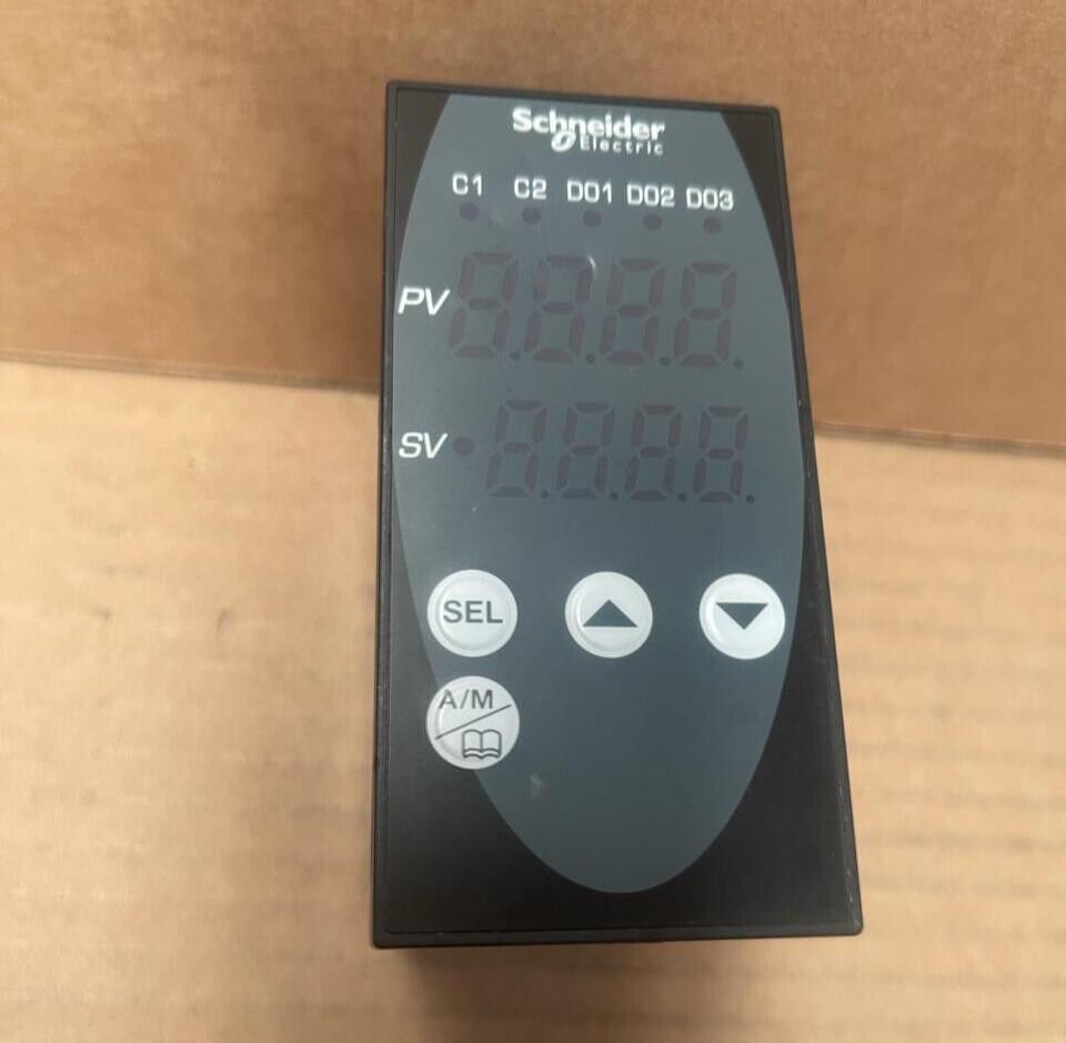 Zelio REG96PUN1LHU Temperature Controller Unit PID)