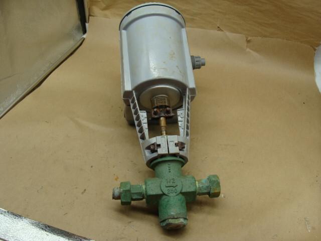 HVAC PRODUCTS SKD62U VALVE ACTUATOR 274-03182 VALVE 599-03182 1/2"