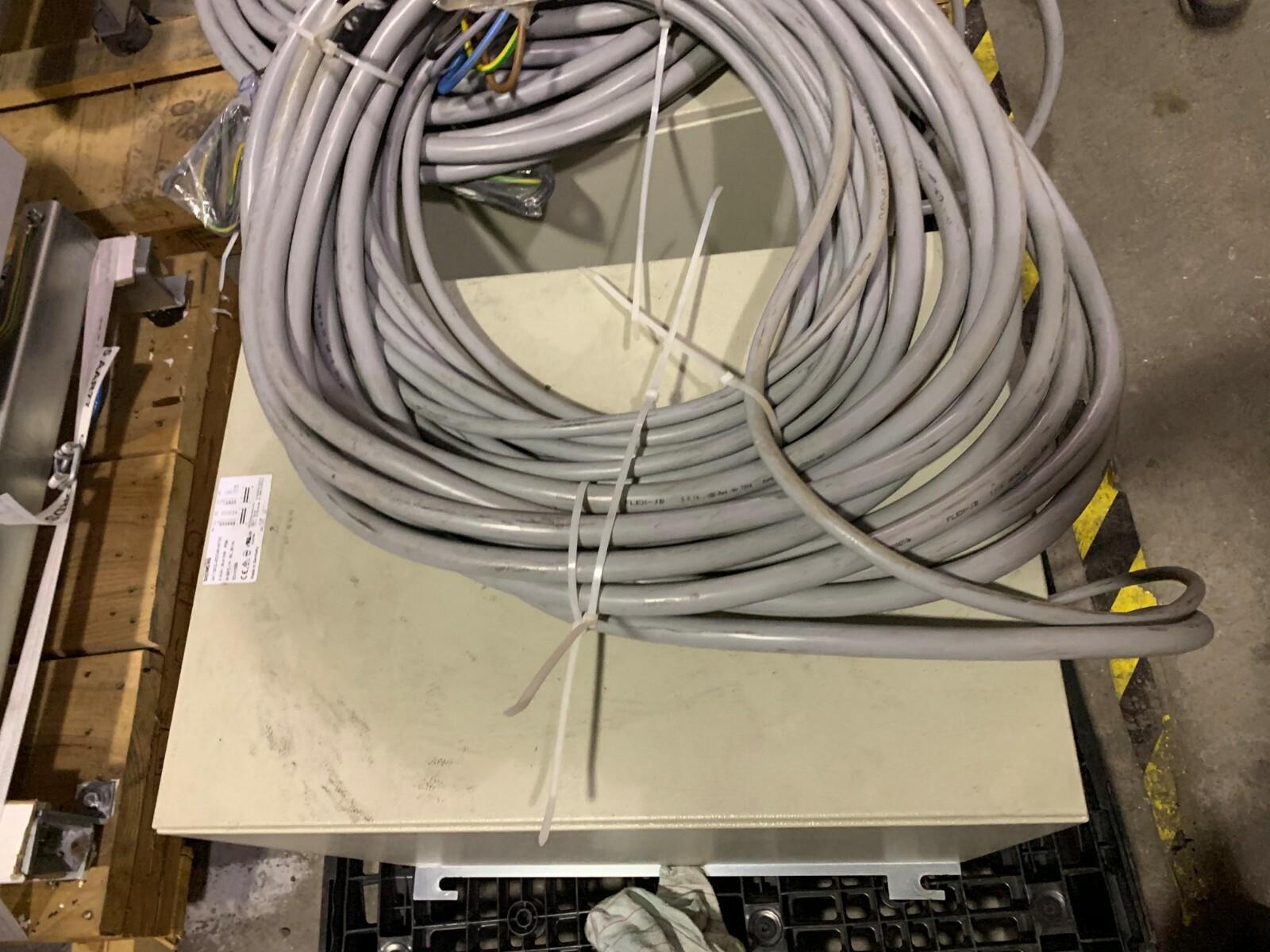 4AT3932-8DD40-0FD0 Transformer kVA 36,4 kVA