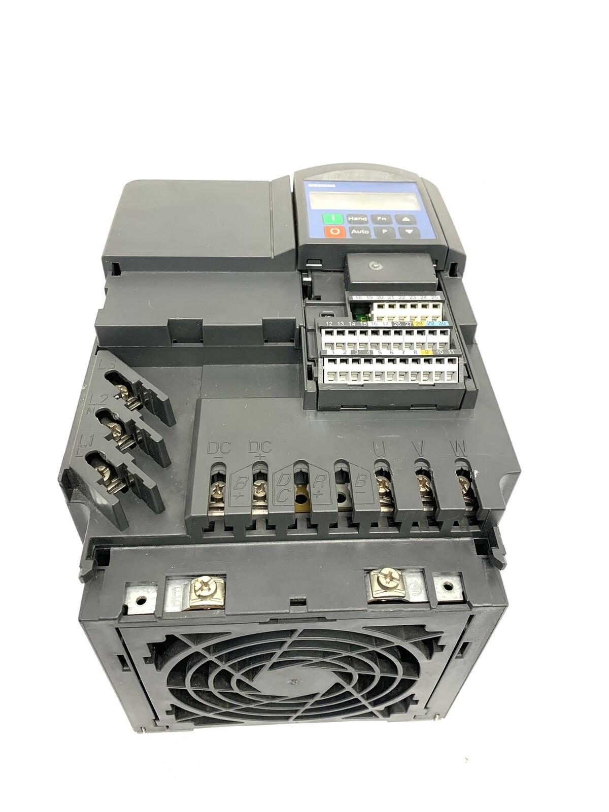SED2-15/32X 6SE6436-2UD31-5CA0 380-480V 45.7A Variable Frequency Drive