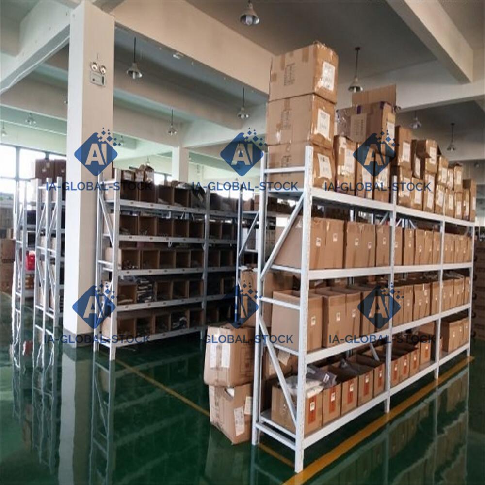 6FC5 303-1AF02-8BW0 6FC5303-1AF02-8BW0 pushbutton panel MPP483HTC-S4