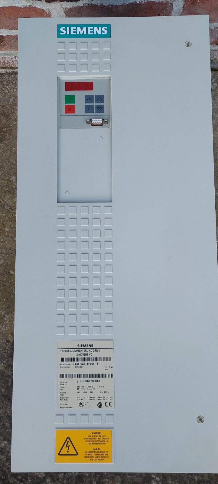Frequenzumrichter Simovert 6SE7023-0FD61-Z