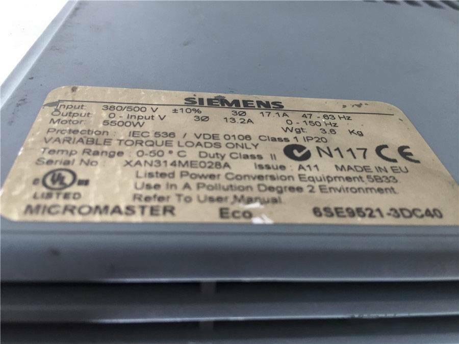 one inverter ECO 6SE9521-3DC40 5.5KW 380V
