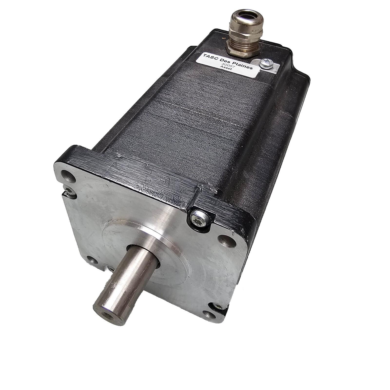 3-phase stepper motor - 13.5 Nm - shaft Ø19mm - L=180mm - w/o brake - term box